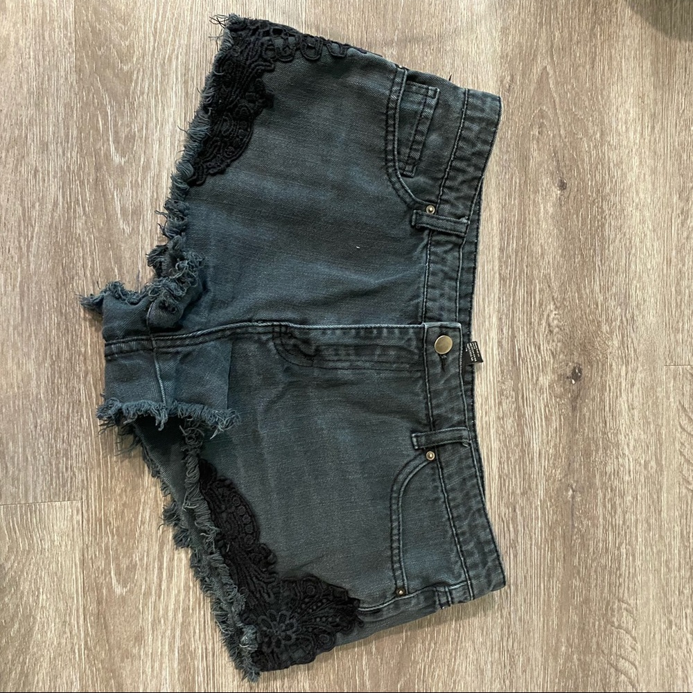Lace appliqué shorts